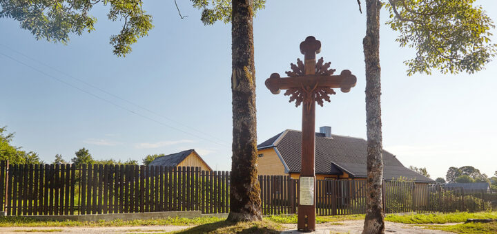 Kryžius Lietuvos 100-mečiui